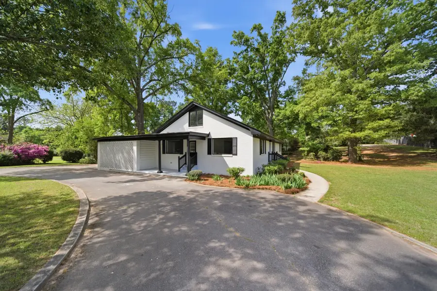 907 Amelia Street, Newberry, SC 29108 - #2