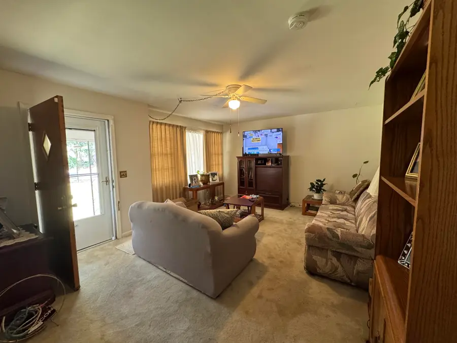 1020 E Sherwood Drive, Sumter, SC 29153 - #2