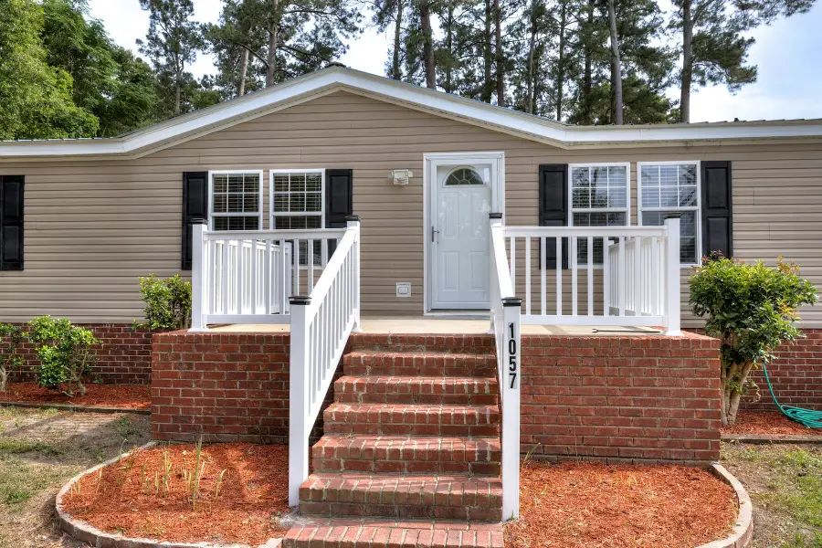 1057 Limerick Lane, Manning, SC 29102 - #2