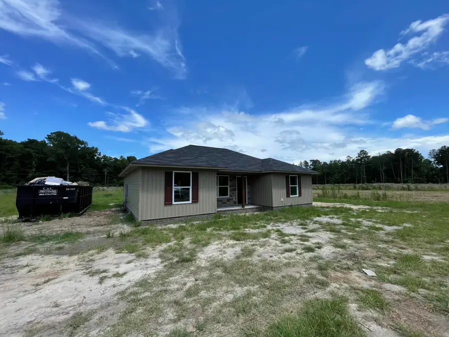 317 S Hampton Street, Pinewood, SC 29125 - #2