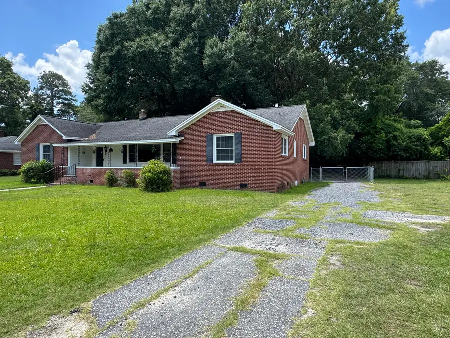 110 Harris Street, Bishopville, SC 29010 - #2