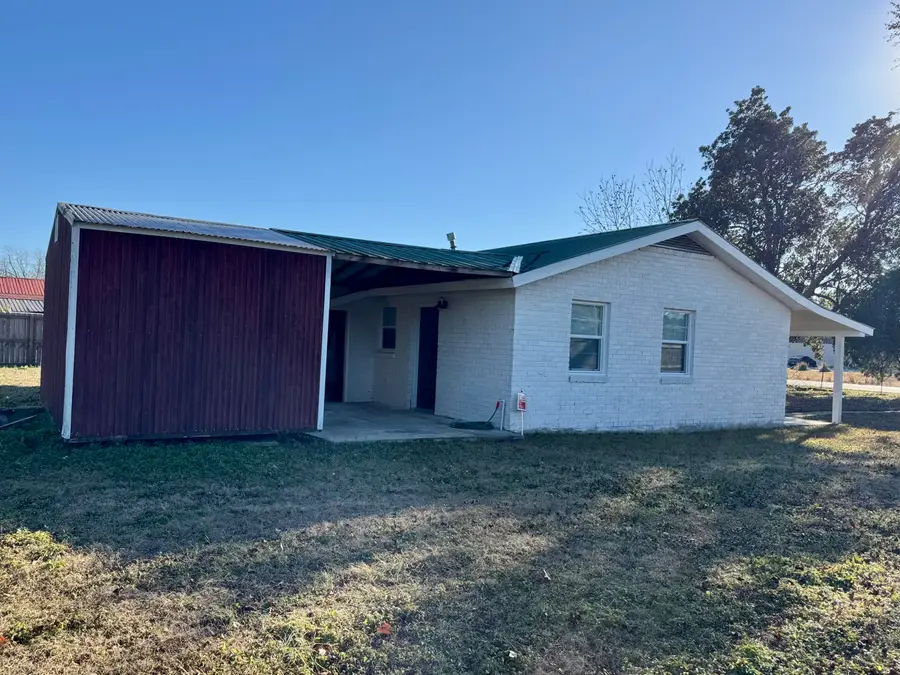 1137 M W Rickenbaker Road, Manning, SC 29102 - #3