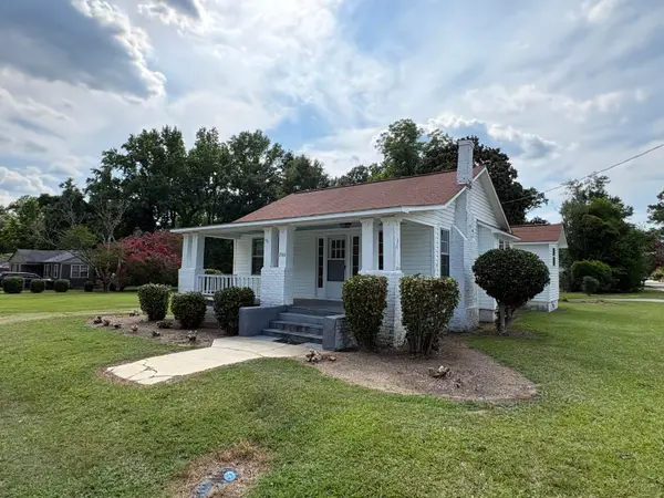 200 S Calhoun Street, Bishopville, SC 29010