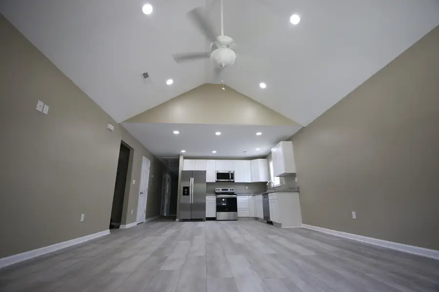 612 N Main Street, Sumter, SC 29150 - #2