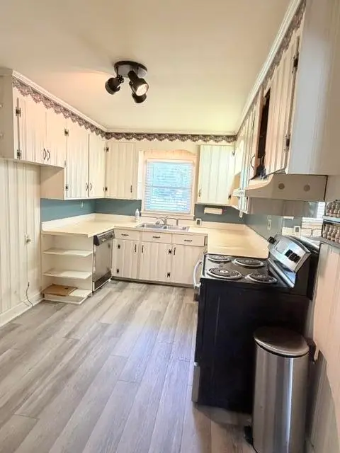 739 Wren Street, Sumter, SC 29150 - #2