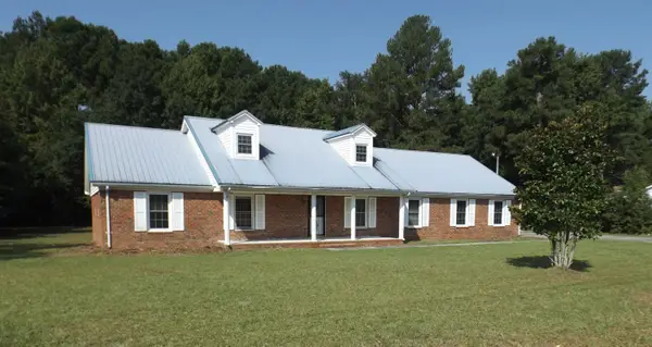 301 Brunson Street, Manning, SC 29102