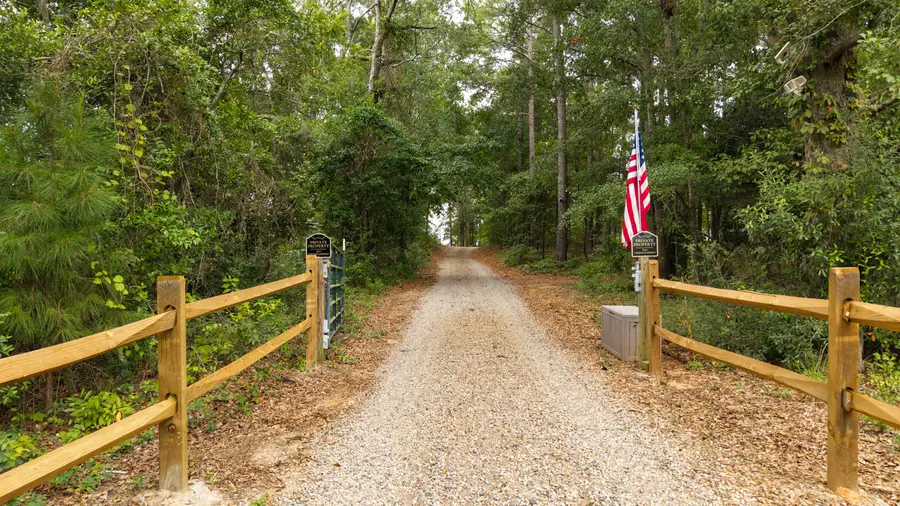 3960 Black River Road, Dalzell, SC 29040 - #2