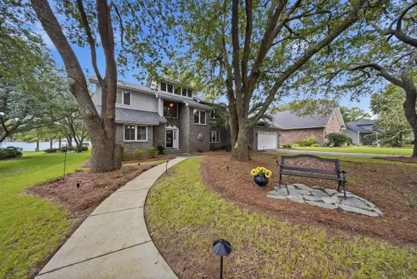 1397 Lakeview Drive, Manning, SC 29102