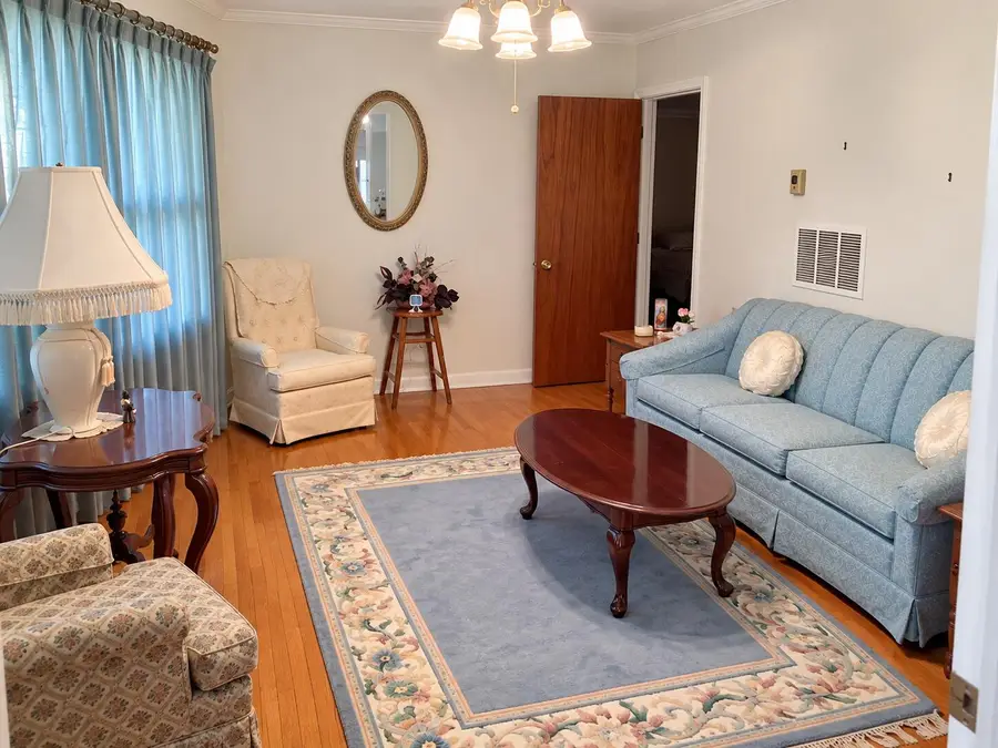 862 Manchester Road, Sumter, SC 29154 - #3