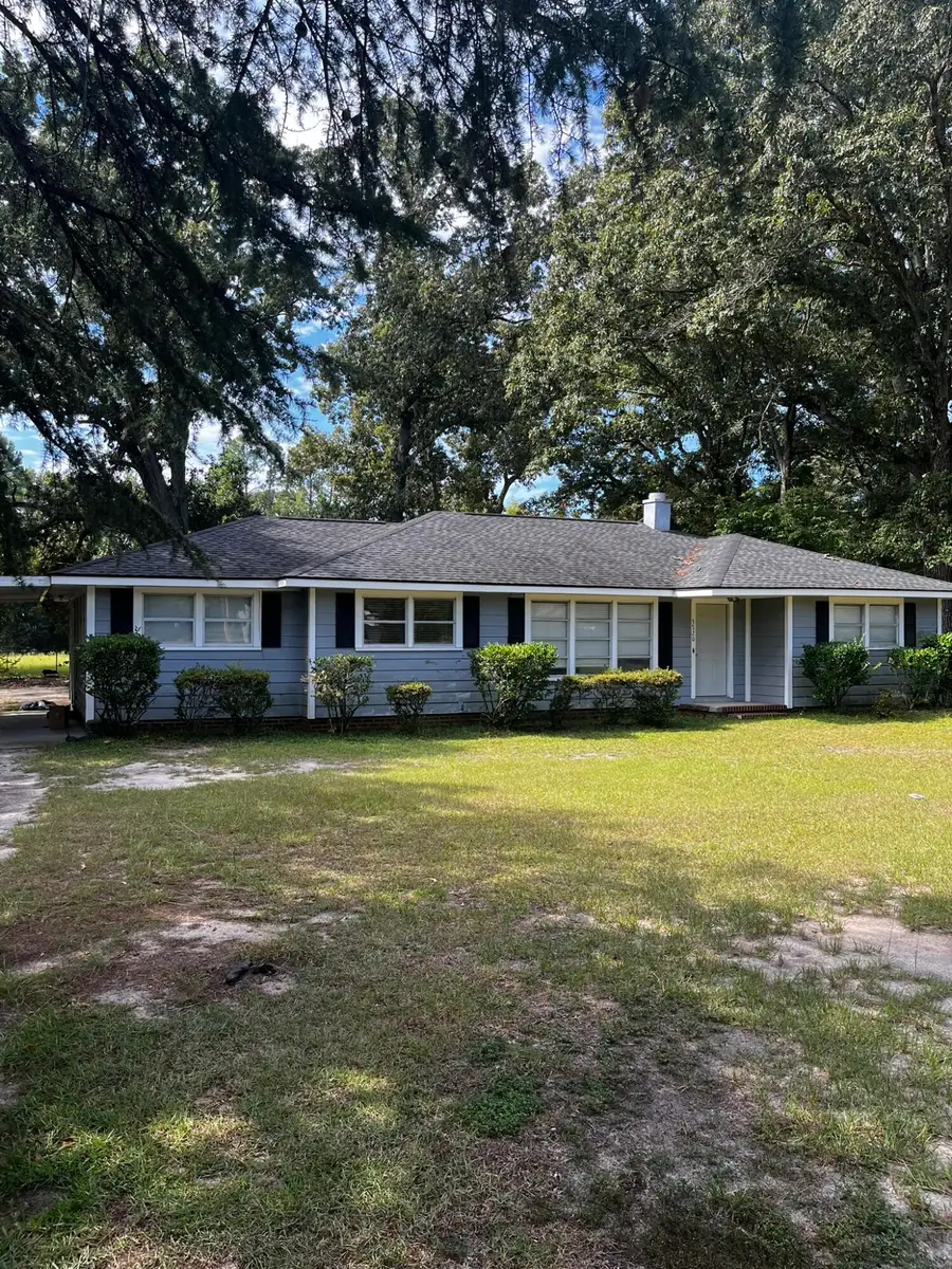 3720 Camden Highway, Dalzell, SC 29040 - #2