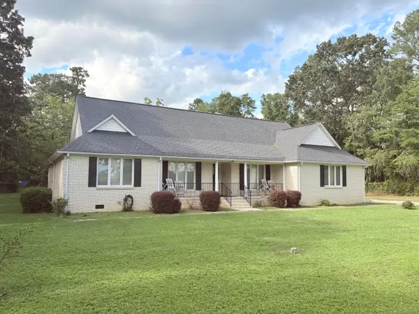 2611 Drayton Mcknight Road, Pinewood, SC 29125