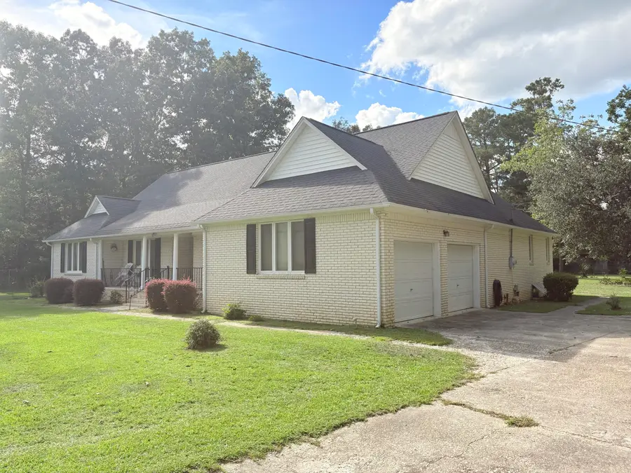2611 Drayton Mcknight Road, Pinewood, SC 29125 - #2