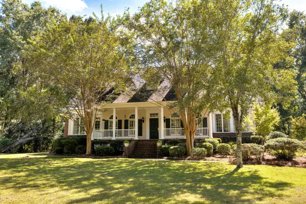 4990 Mccrays Mill Road, Wedgefield, SC 29168