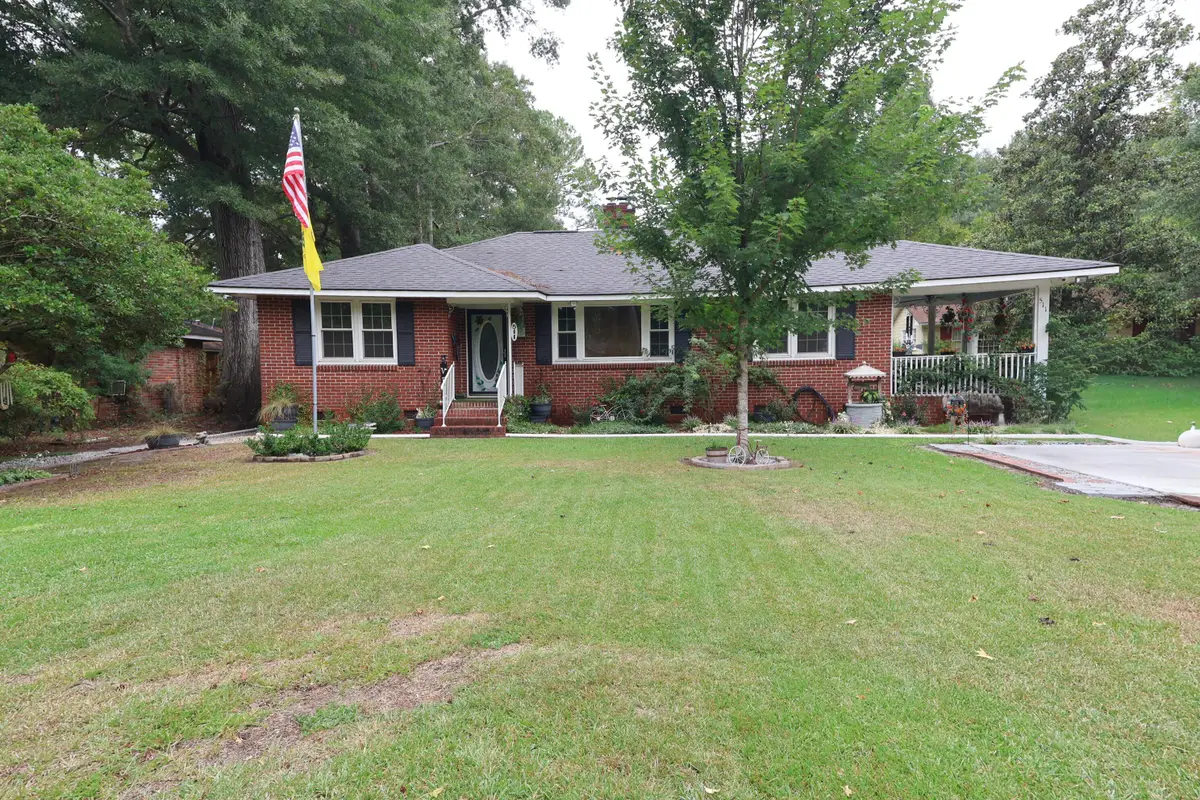 511 E Charlotte Avenue, Sumter, SC 29150 - #1