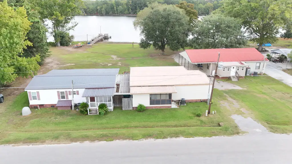 1306 Ralph Bell Road, Summerton, SC 29148 - #1