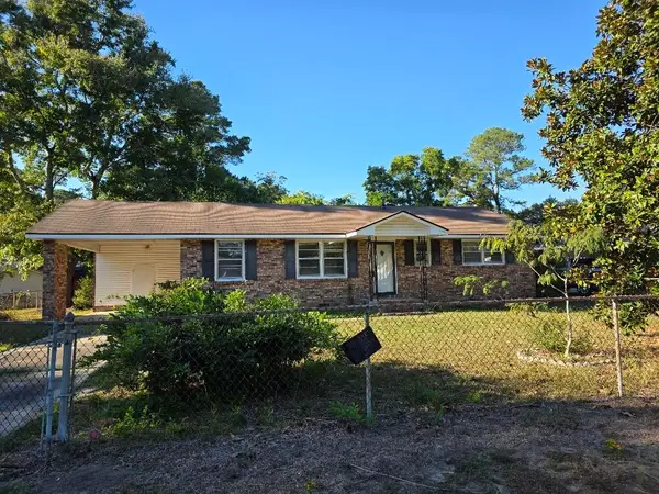 1047 E Sherwood Drive, Sumter, SC 29153