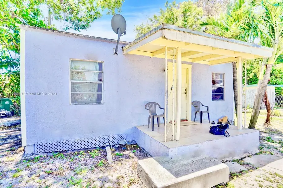 1080 NW 65th St, Miami, FL 33150 - Image #2