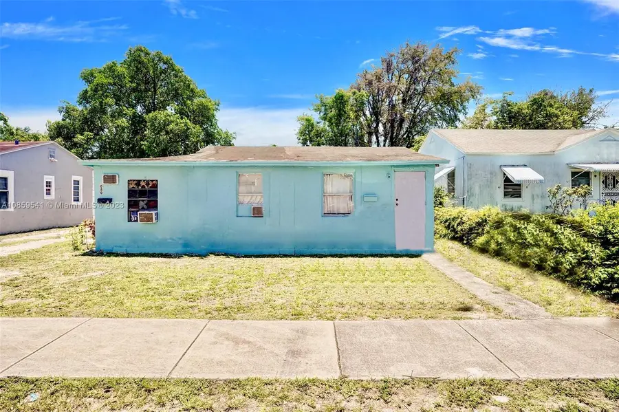 1080 NW 65th St, Miami, FL 33150 - Image #3