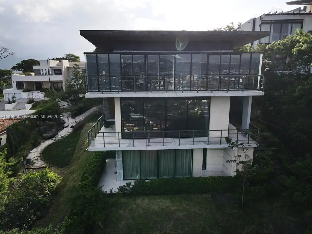 46 Cerro Real Alto Las Palomas, ,, CO  - #1