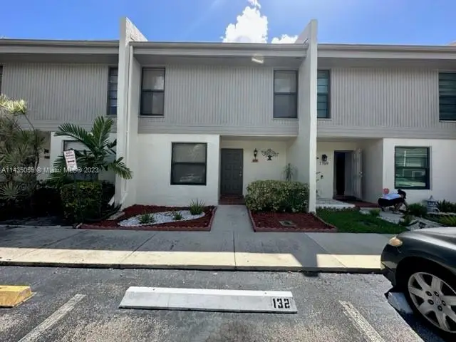1177 NW 98th Ter #132, Pembroke Pines, FL 33024 - Image #1