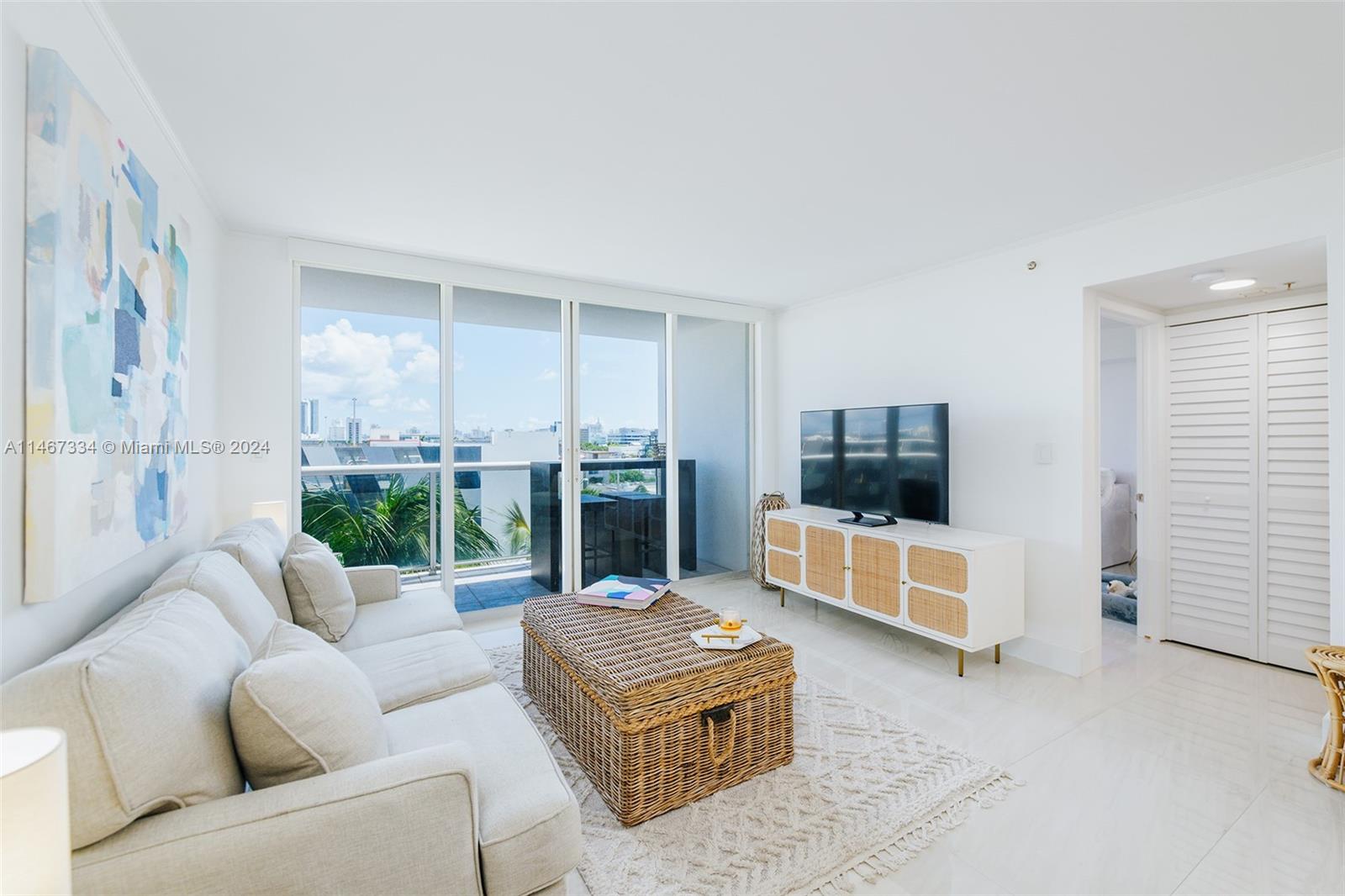 1800 Sunset Harbour Dr #703, Miami Beach, FL 33139 - ERA