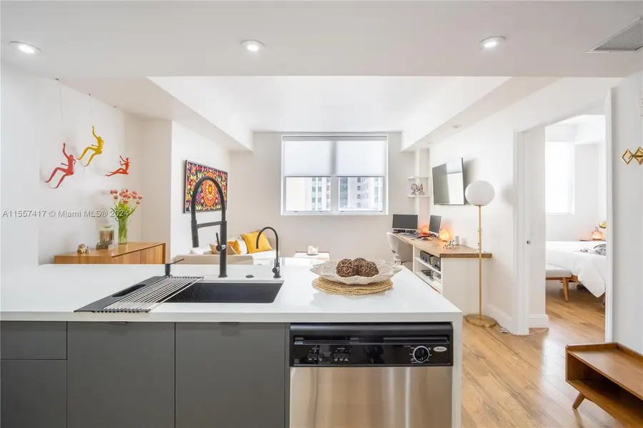 111 E Flagler St #708, Miami, FL 33131 - Image #3