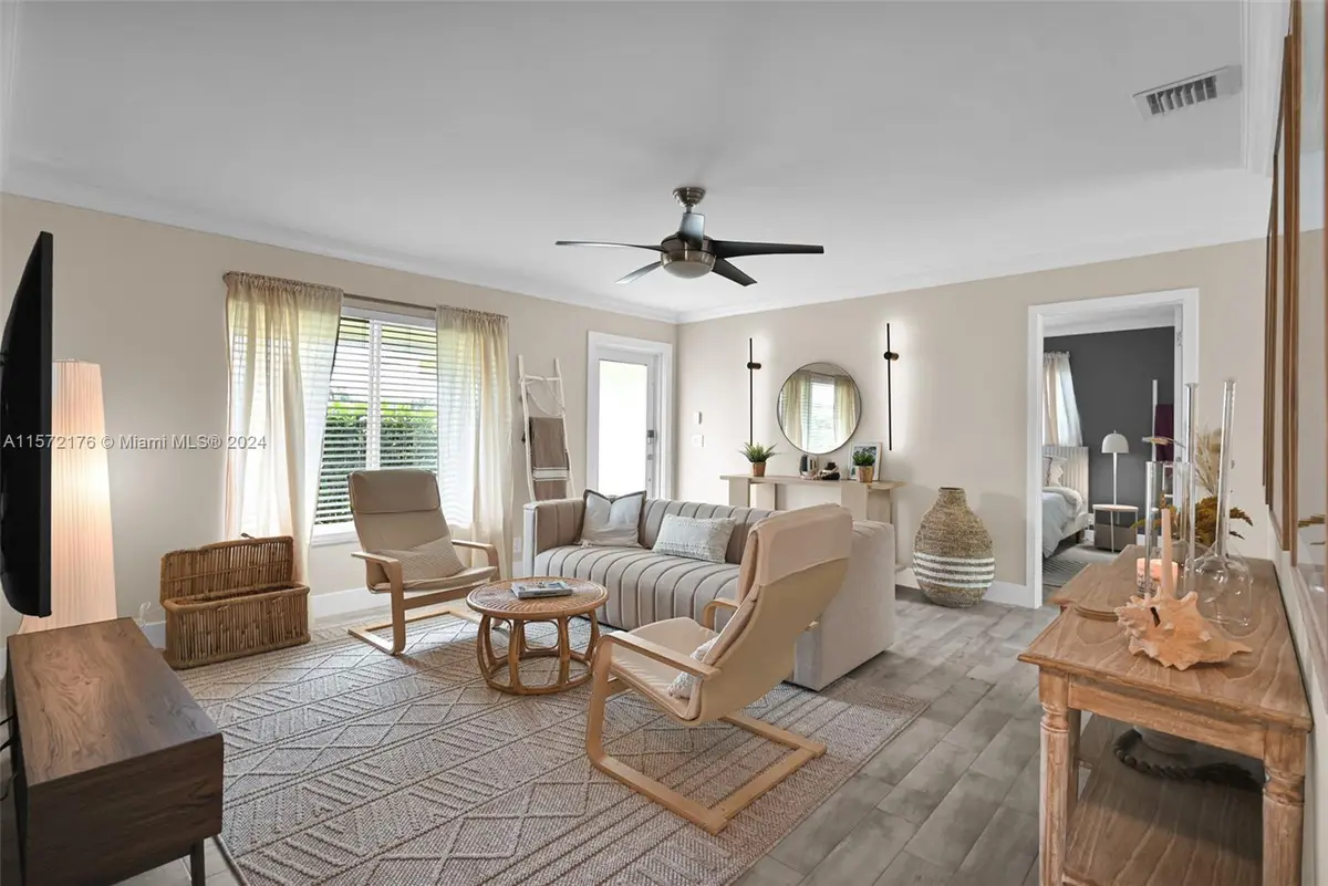 4851 NE 13th Ave, Oakland Park, FL 33334 - #1