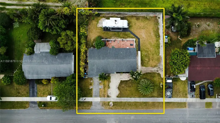 19231 SW 318th Ter, Homestead, FL 33030 - Image #2