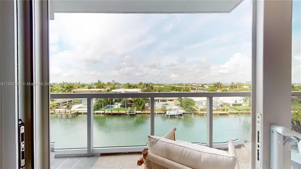 9940 W Bay Harbor Dr #5E-N, Bay Harbor Islands, FL 33154