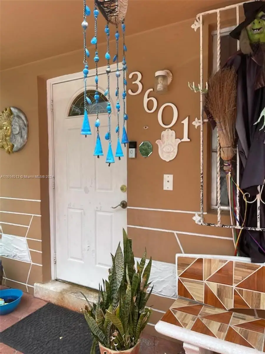 3601 NW 102nd St, Miami, FL 33147 - Image #1