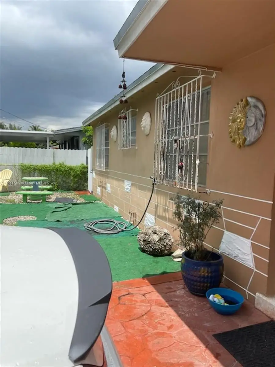 3601 NW 102nd St, Miami, FL 33147 - Image #2