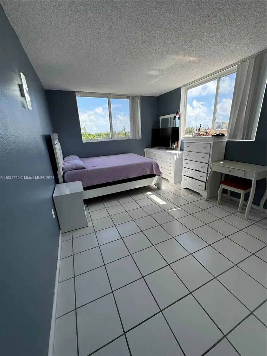 1251 NE 108th St #602, Miami, FL 33161 - Image #3