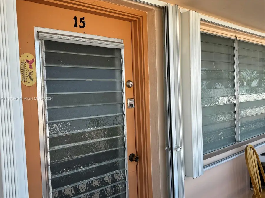 815 SW 10th Ter #15V, Hallandale Beach, FL 33009 - #3