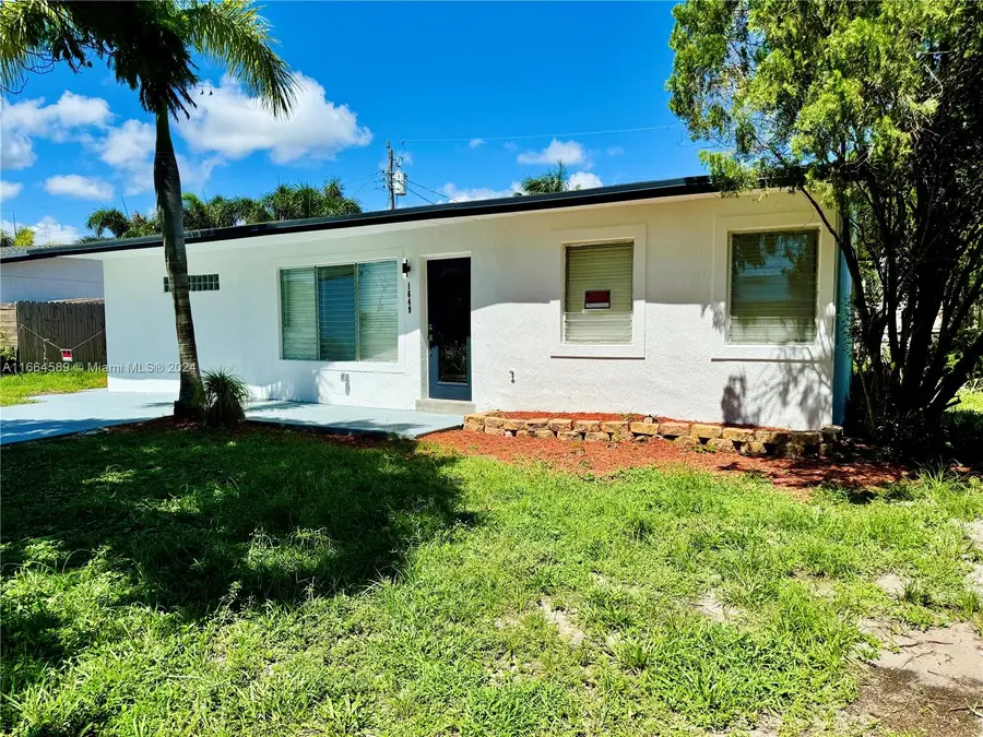 1649 NE 30th Ct, Pompano Beach, FL 33064 - Image #3