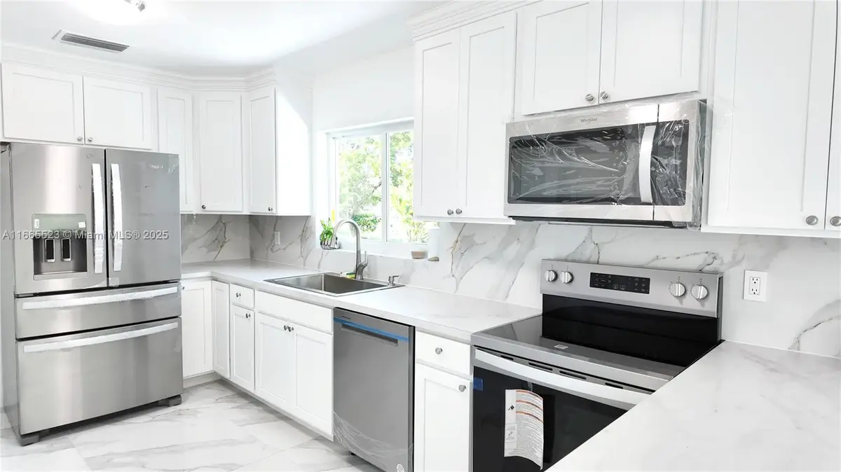 27501 SW 162nd Ct, Homestead, FL 33031 - #1