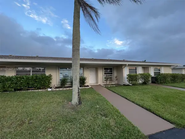 20927 Sedgewick Dr, Boca Raton, FL 33433