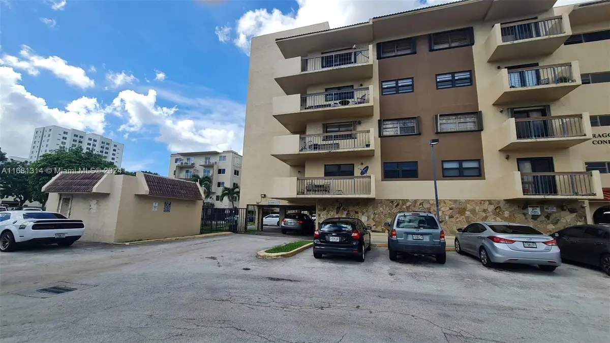 5249 NW 7th St #511, Miami, FL 33126 - Image #1