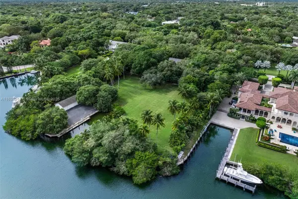 8565 Old Cutler Rd, Coral Gables, FL 33143