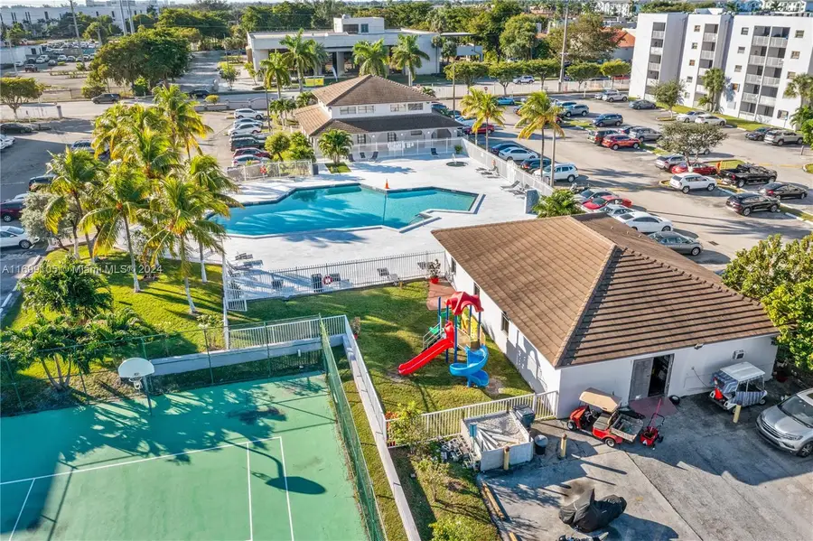 8075 NW 7th St #120, Miami, FL 33126 - #3