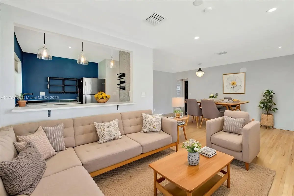 517 S 19th Ave, Hollywood, FL 33020 - #1