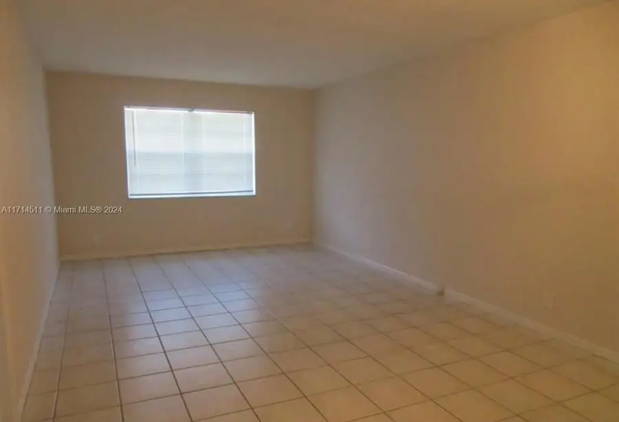 10751 Royal Palm Blvd #17, Coral Springs, FL 33065 - Image #2
