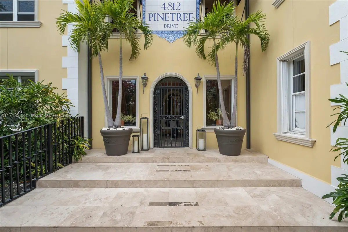 4812 Pine Tree Dr #206, Miami Beach, FL 33140 - Image #1