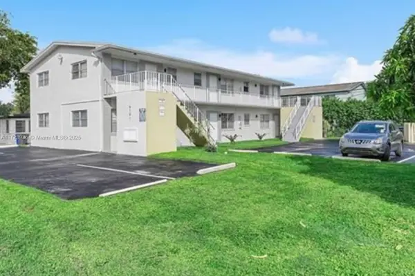 6101 Garfield St, Hollywood, FL 33024