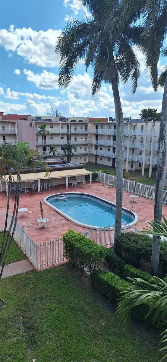 2800 NW 56th Ave #C408, Lauderhill, FL 33313 - Image #3