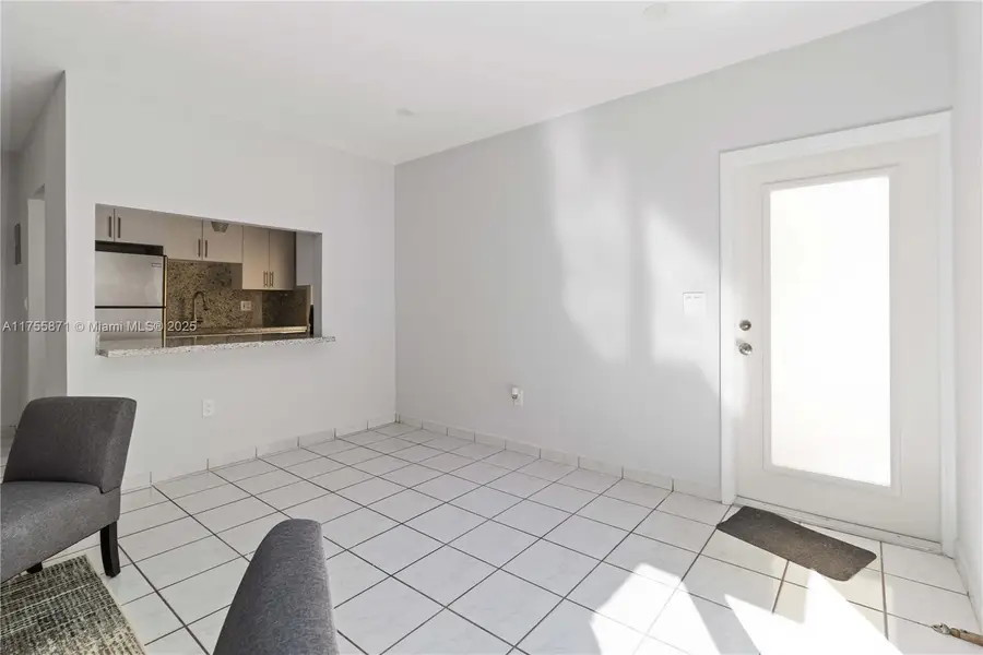 644 Meridian Ave #1, Miami Beach, FL 33139 - #2