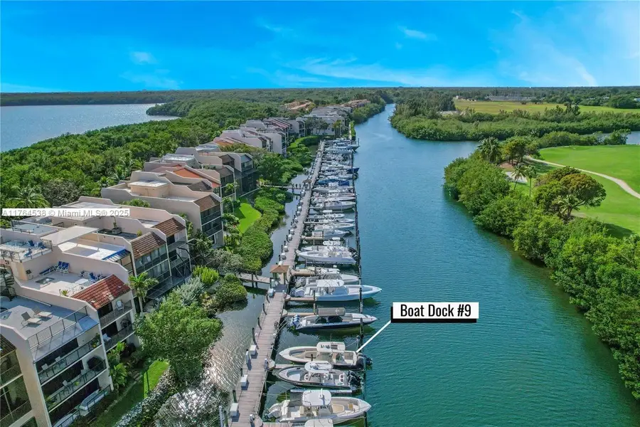 6200 SW 152nd St, Palmetto Bay, FL 33157 - #3