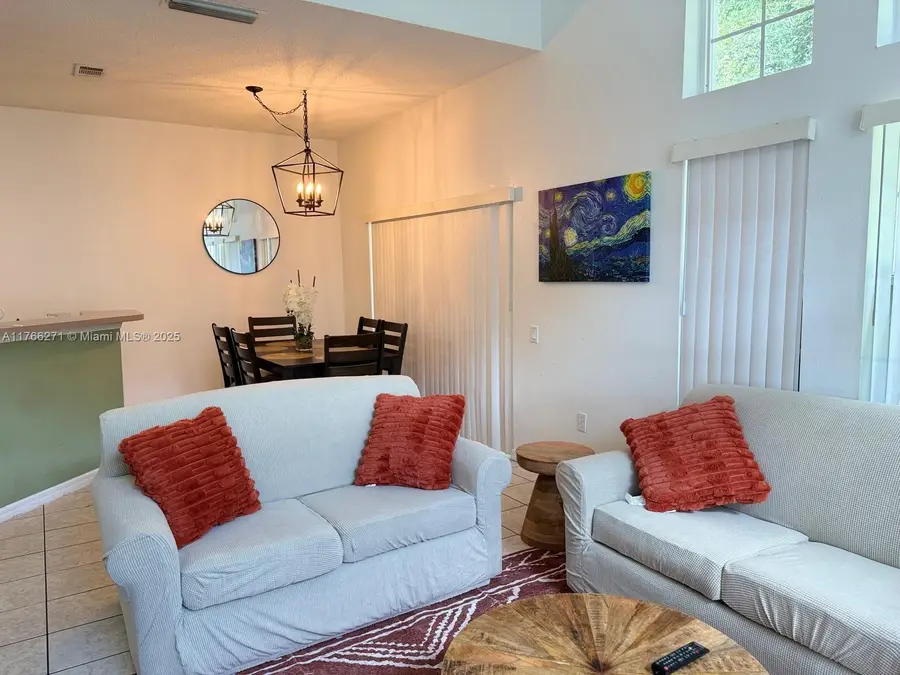 1013 Park Ridge Cir, Kissimmee, FL 34746 - #2