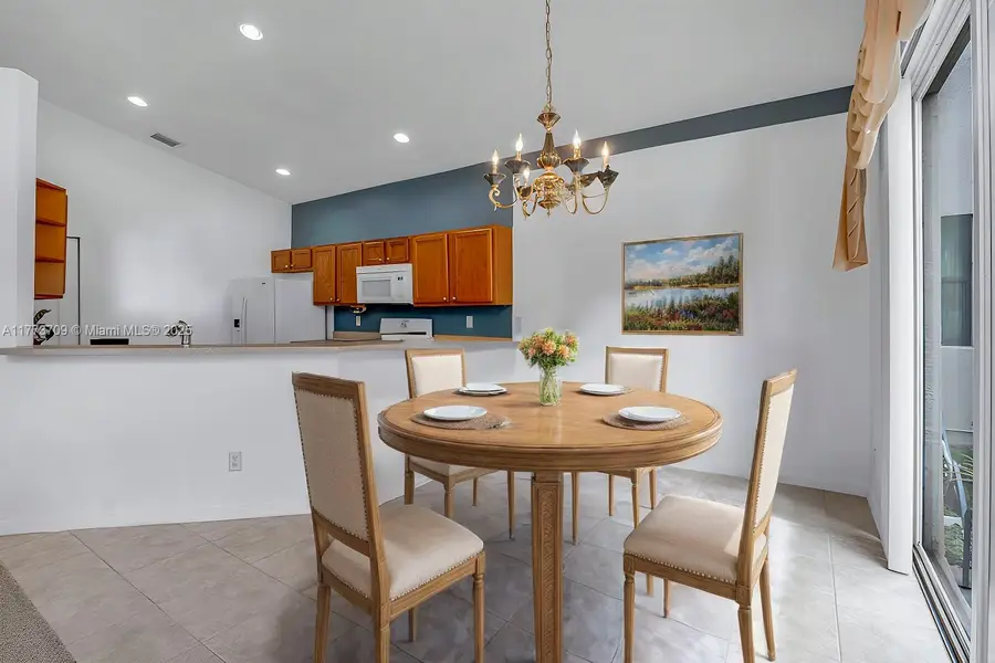 6231 SW 195th Ave, Pembroke Pines, FL 33332 - Image #3