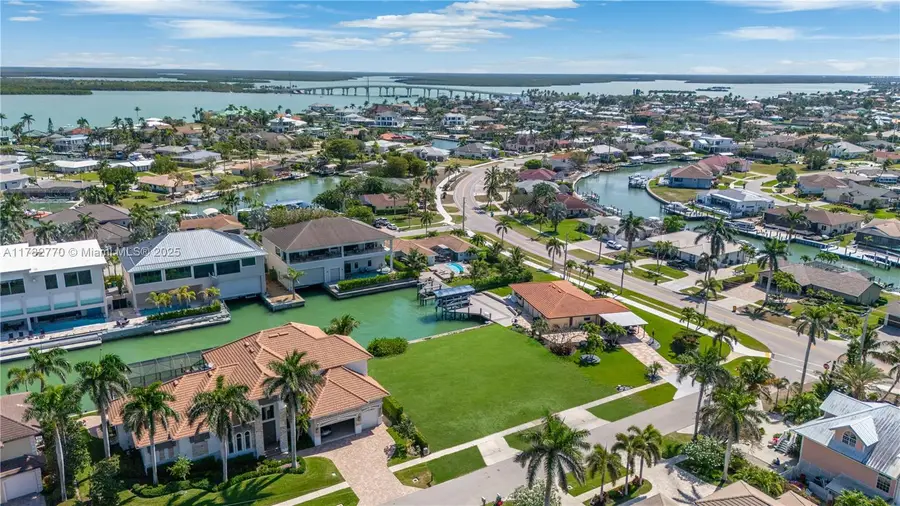 1211 Butterfly, Marco Island, FL 34145 - #3