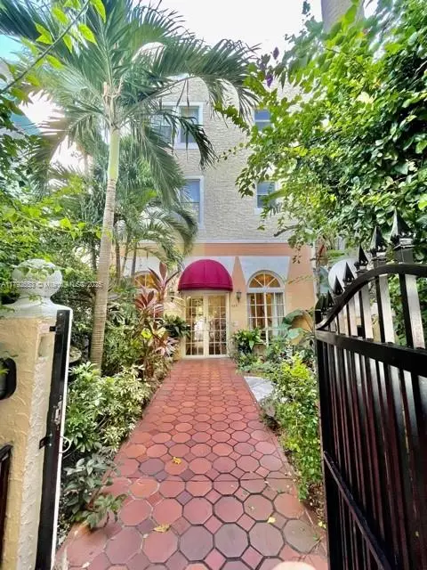 747 Michigan Ave #101, Miami Beach, FL 33139 - #3